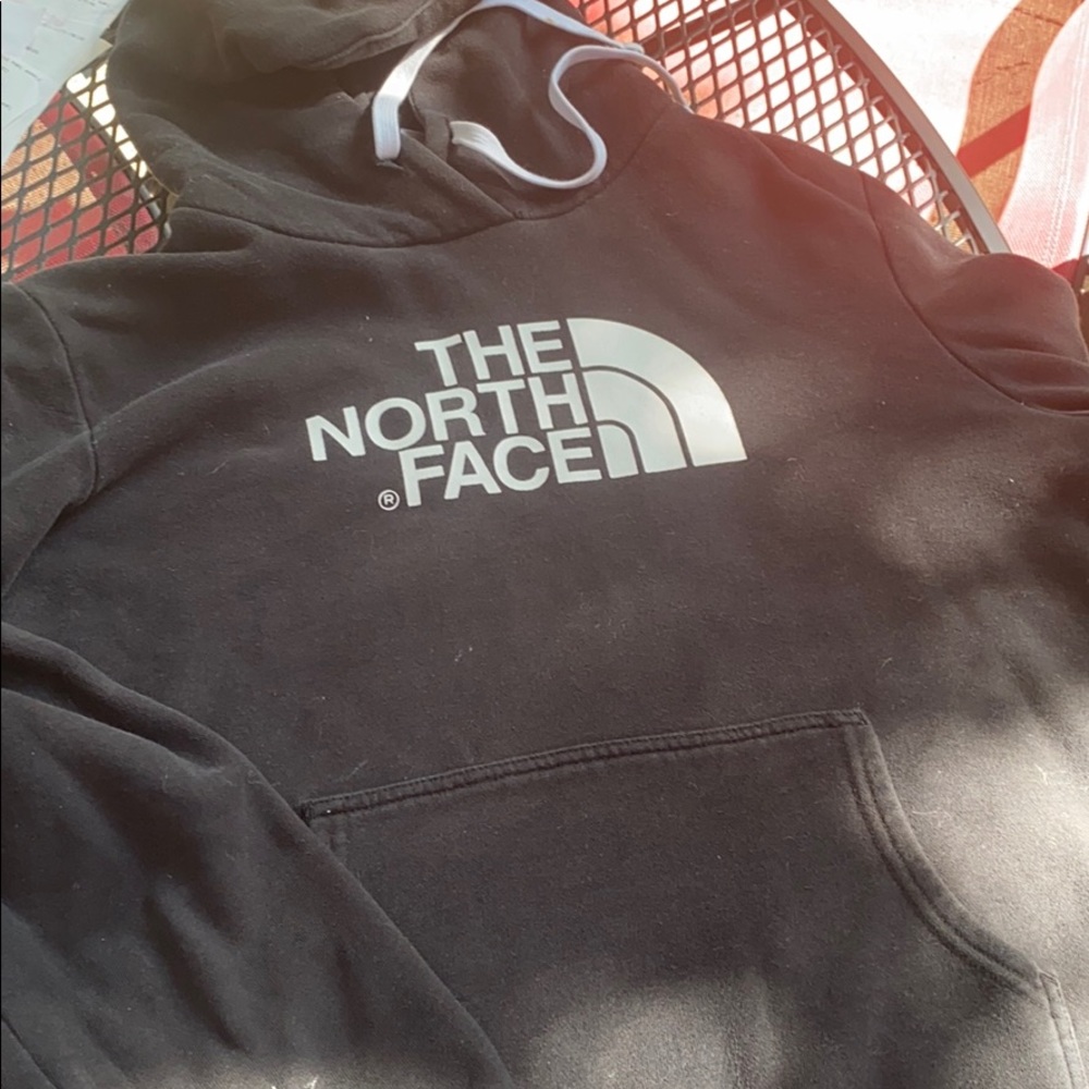 Small women’s North Face hoodie